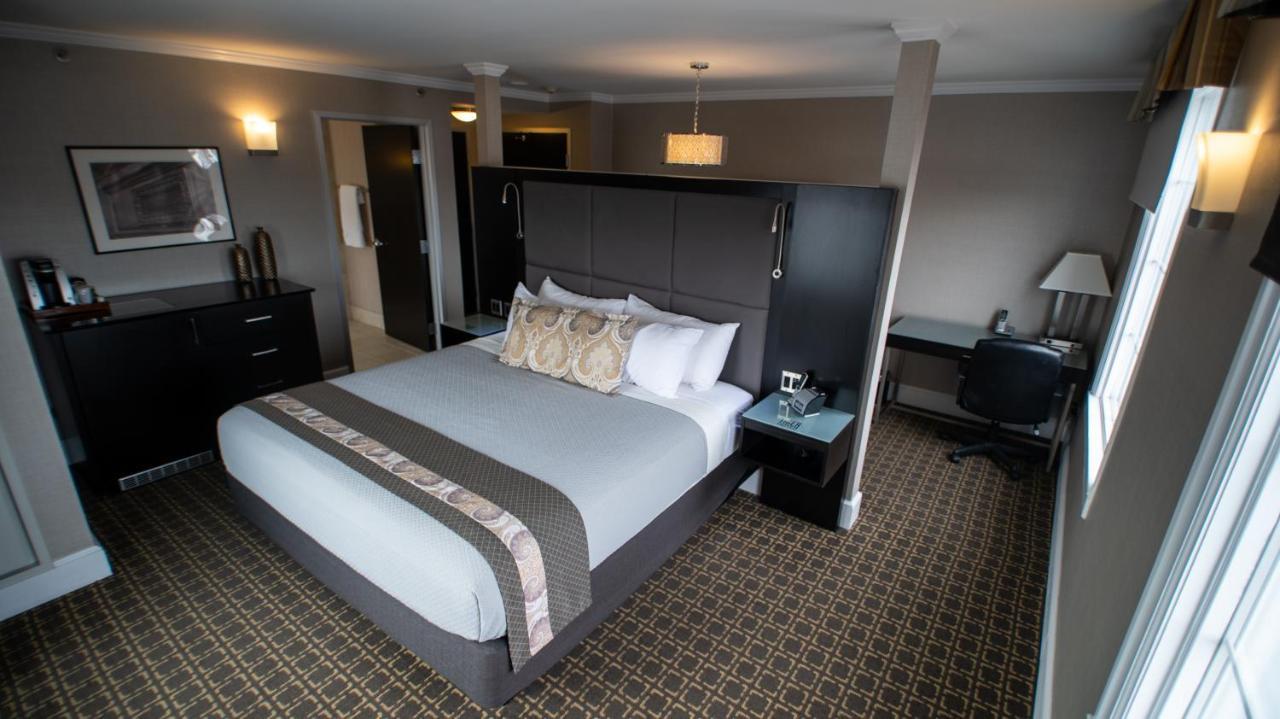 Voco The Tiger Hotel, Columbia, Mo By Ihg Екстериор снимка