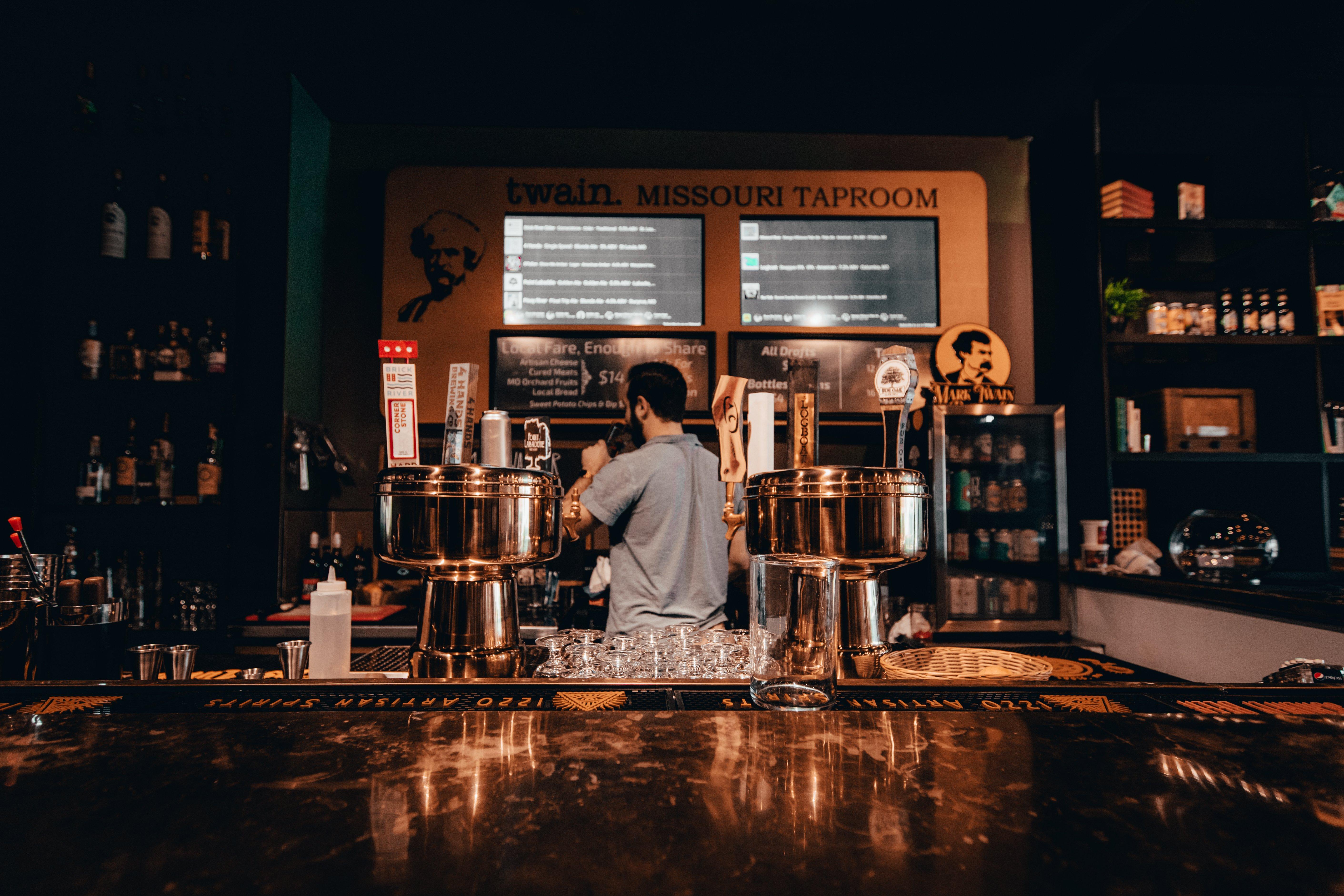 Voco The Tiger Hotel, Columbia, Mo By Ihg Екстериор снимка