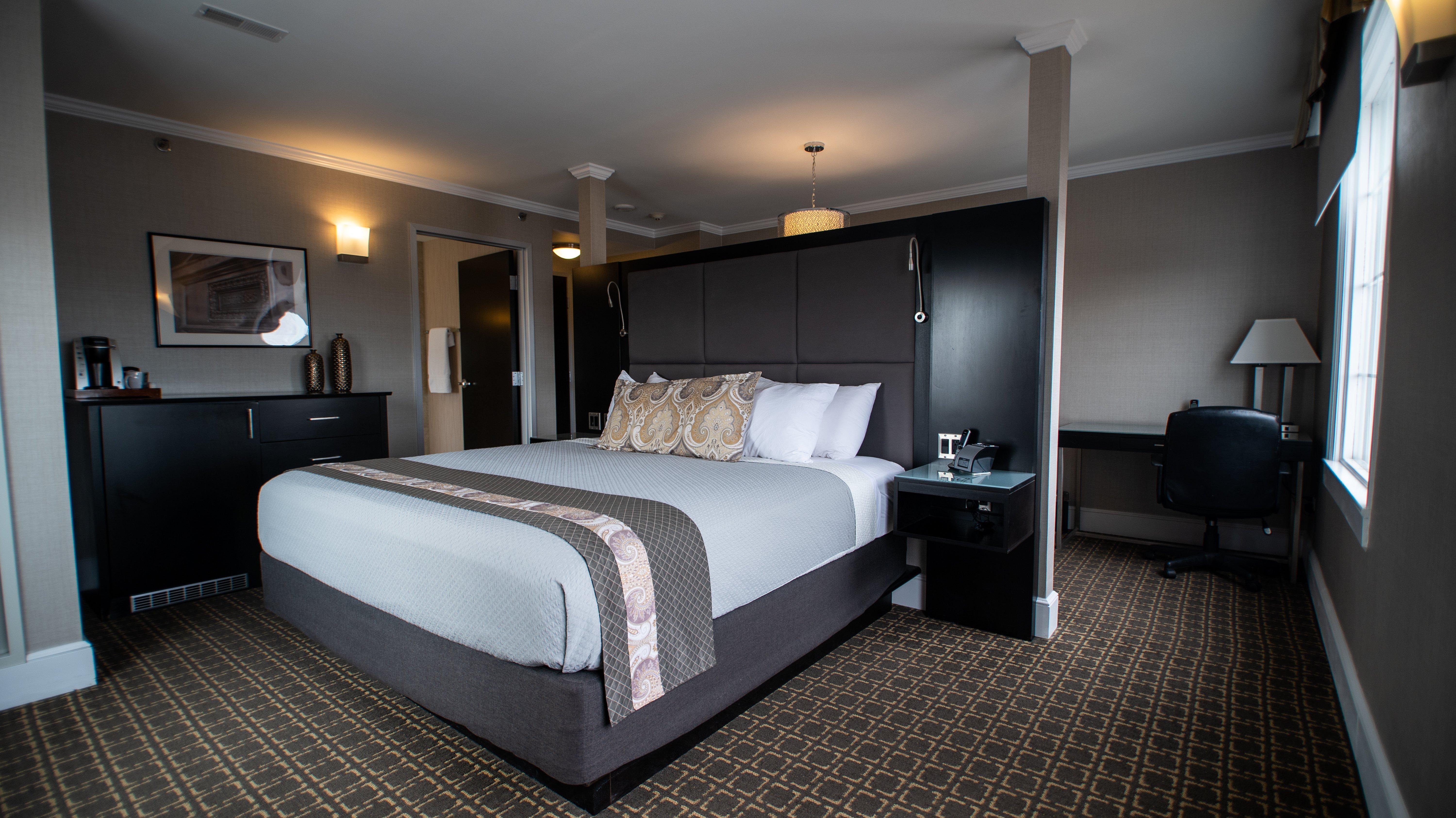 Voco The Tiger Hotel, Columbia, Mo By Ihg Екстериор снимка