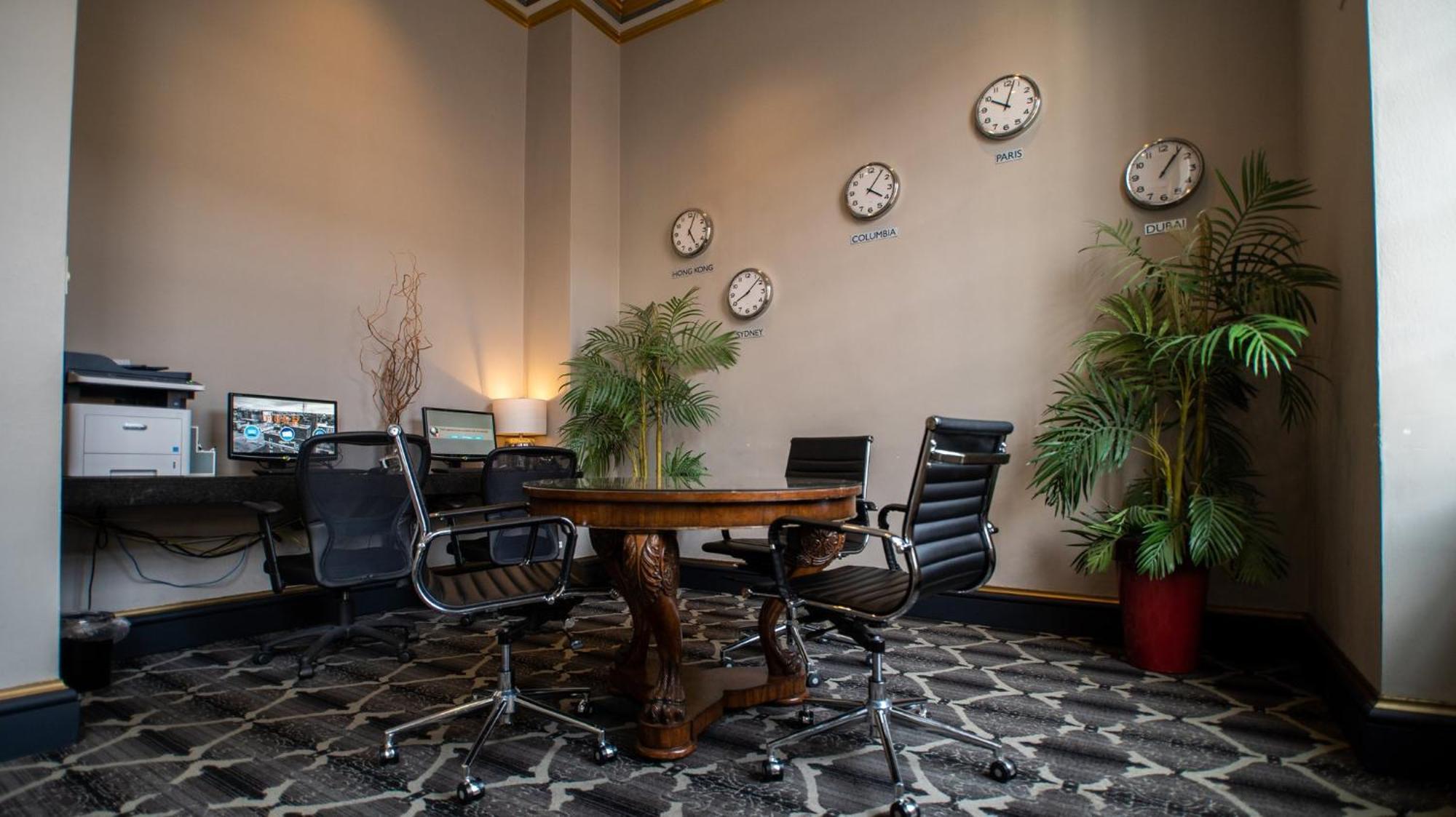 Voco The Tiger Hotel, Columbia, Mo By Ihg Екстериор снимка